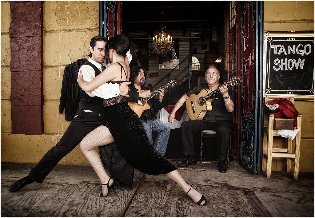 ANTONIO SEMIGLIA-TANGO_SHOW.jpg